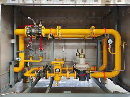 CNG pressure regulator