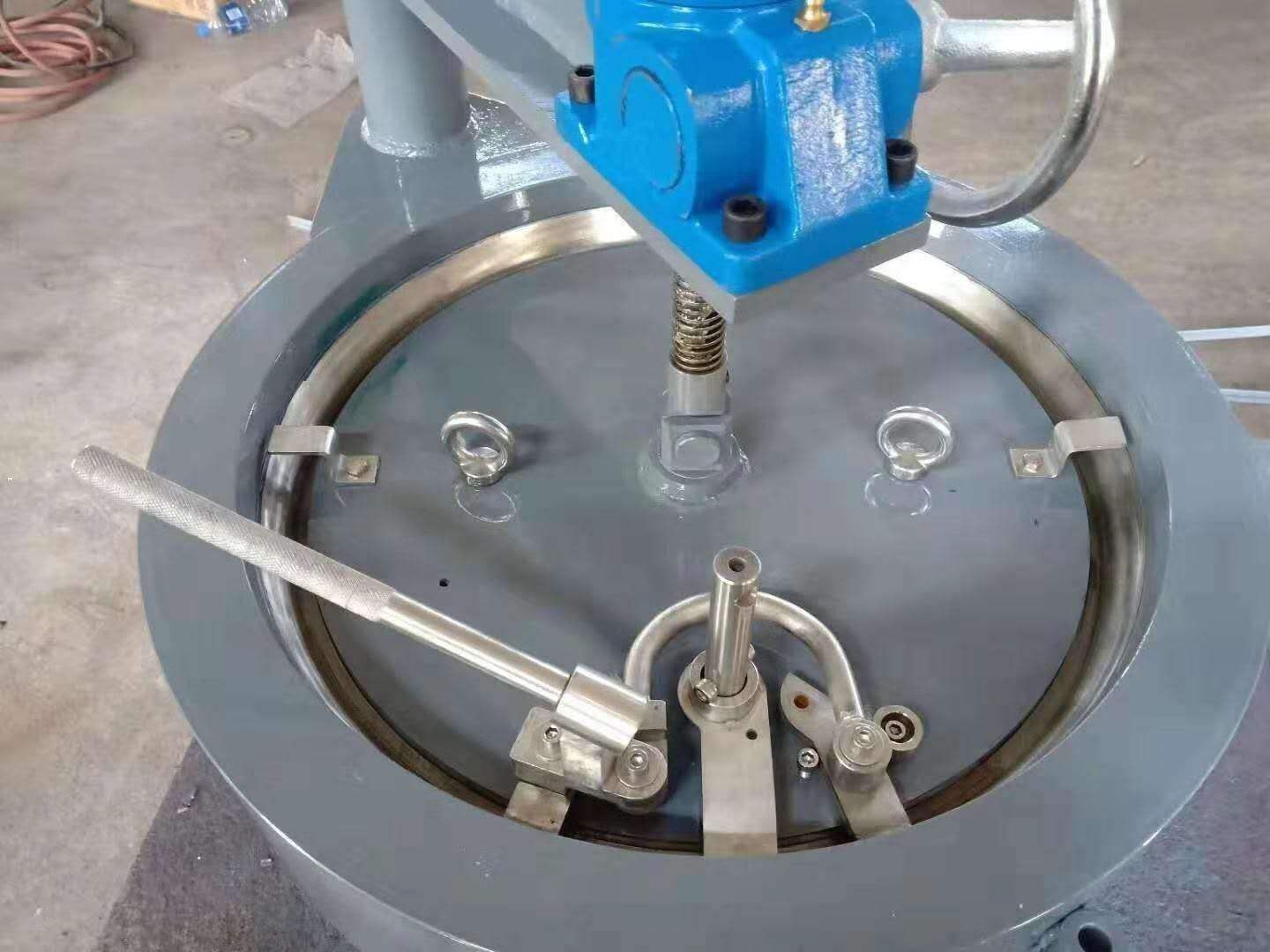 Stainless steel material clamp type buckle type tooth embedded quick opening blind plate hydraulic type